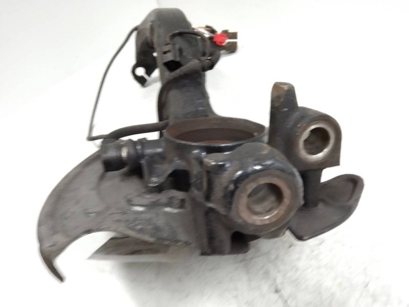 Recambio de mangueta delantera derecha para audi a6 berlina (4b2) 2.8 v6 30v referencia OEM IAM   