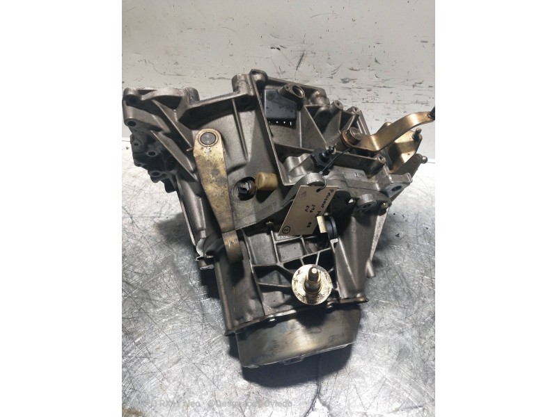 Recambio de caja cambios para peugeot 405 berlina 1.9 diesel referencia OEM IAM   
