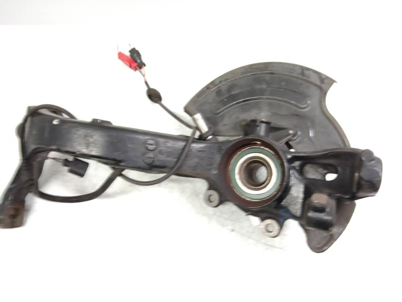 Recambio de mangueta delantera izquierda para audi a6 berlina (4b2) 2.8 v6 30v referencia OEM IAM   