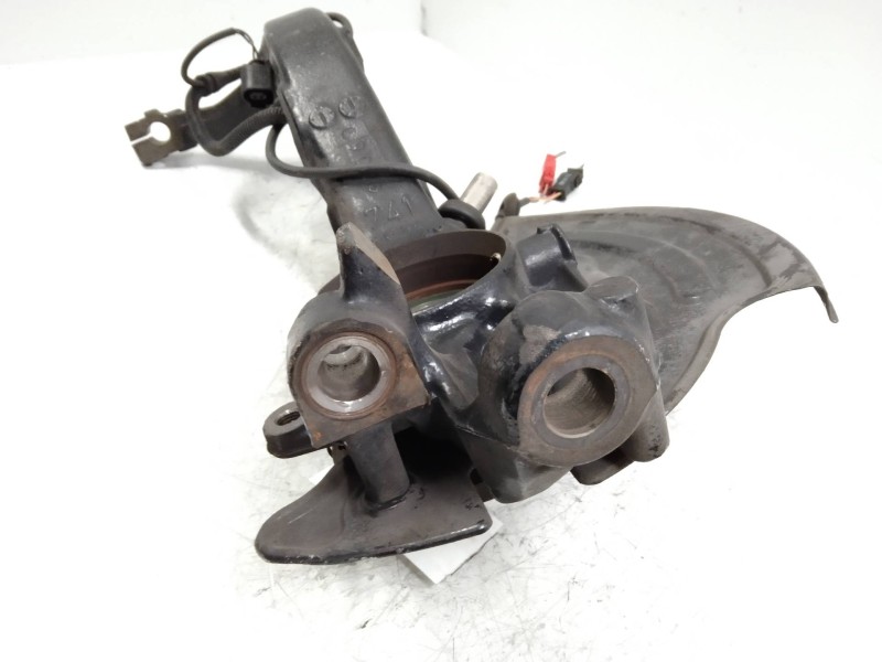 Recambio de mangueta delantera izquierda para audi a6 berlina (4b2) 2.8 v6 30v referencia OEM IAM   