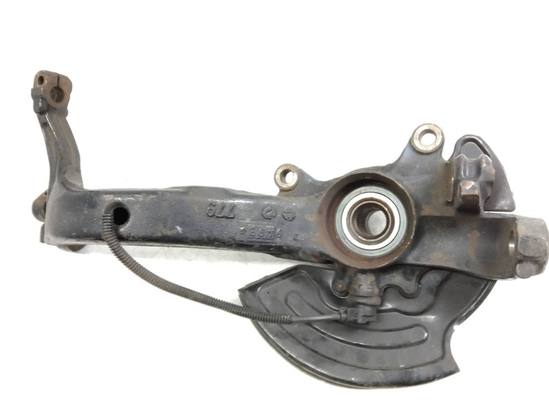 Recambio de mangueta delantera derecha para audi a6 berlina (4b2) 3.0 v6 30v cat (asn) referencia OEM IAM   