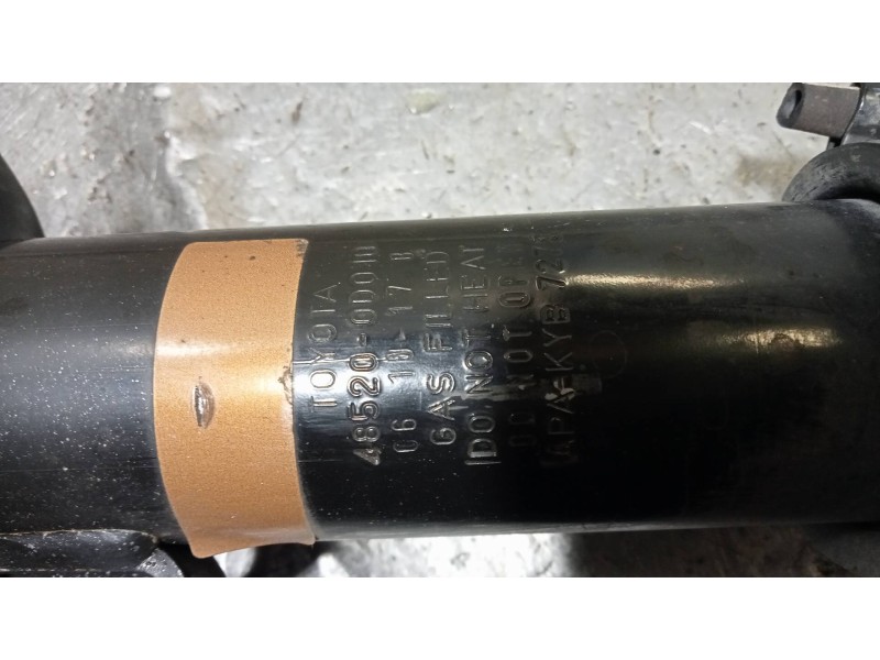 Recambio de amortiguador delantero izquierdo para toyota yaris (ksp9/scp9/nlp9) luna referencia OEM IAM 0485200D010  