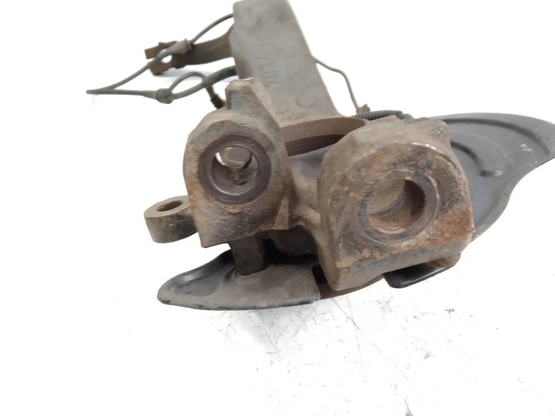 Recambio de mangueta delantera izquierda para audi allroad quattro (4b5) 2.5 tdi (132kw) referencia OEM IAM   