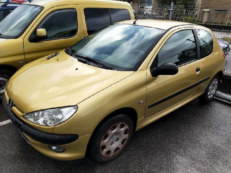 peugeot 206 berlina del año 2004 peugeot 206 berlina del año 2004