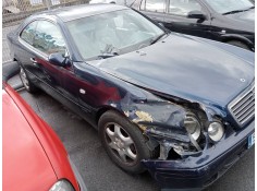 mercedes clase clk (w208) coupe del año 2006