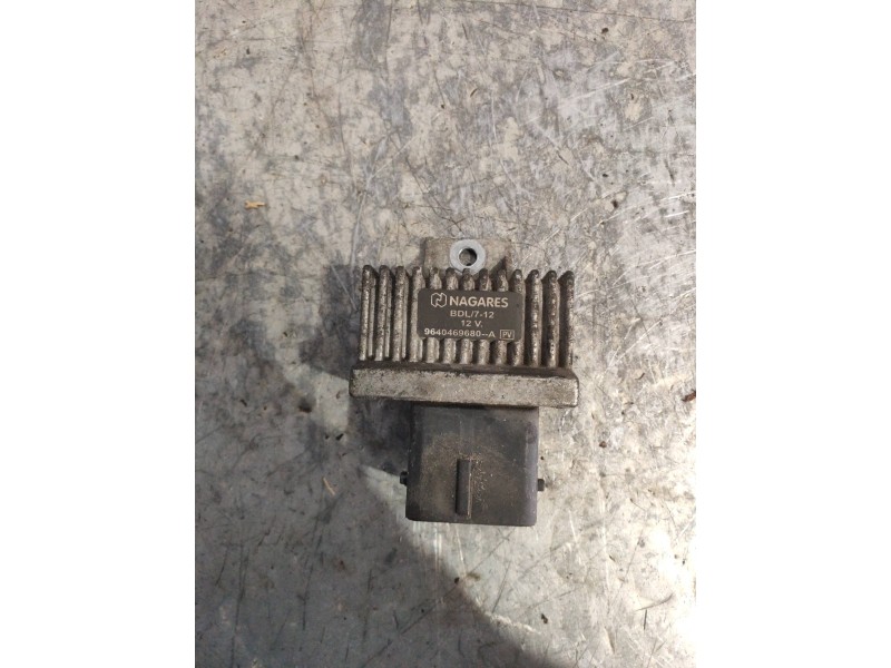 Recambio de caja precalentamiento para renault kangoo authentique referencia OEM IAM 9640469680  