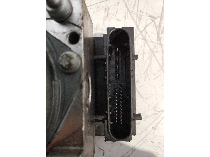 Recambio de abs para renault clio iii exception 2 referencia OEM IAM 0265232077 0265800559 00312 8200747140