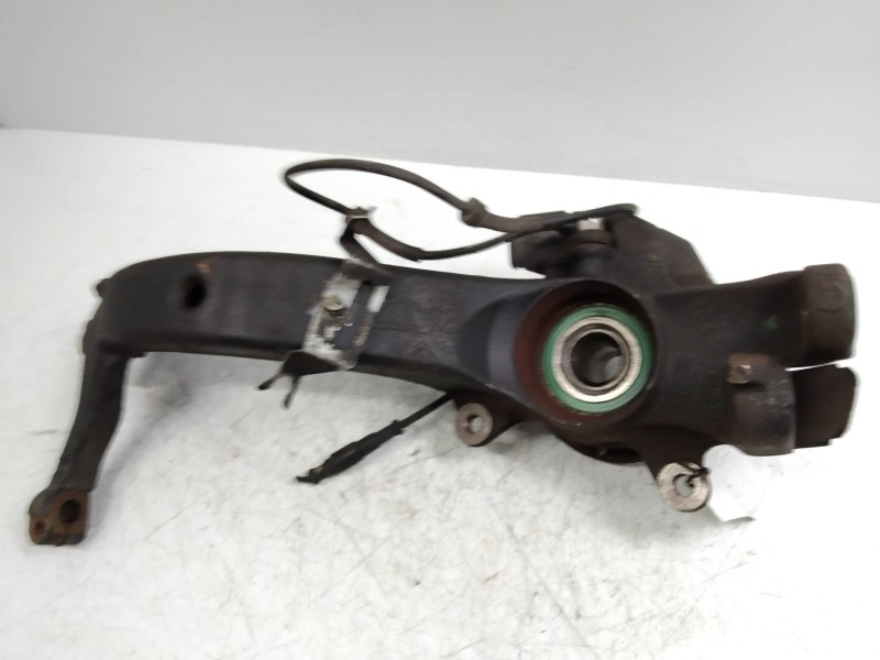 Recambio de mangueta delantera izquierda para audi a8 (d2) 4.2 v8 32v referencia OEM IAM   
