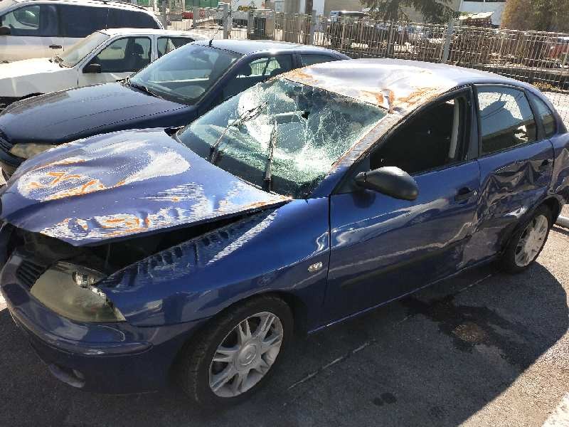 seat ibiza (6l1) del año 2004