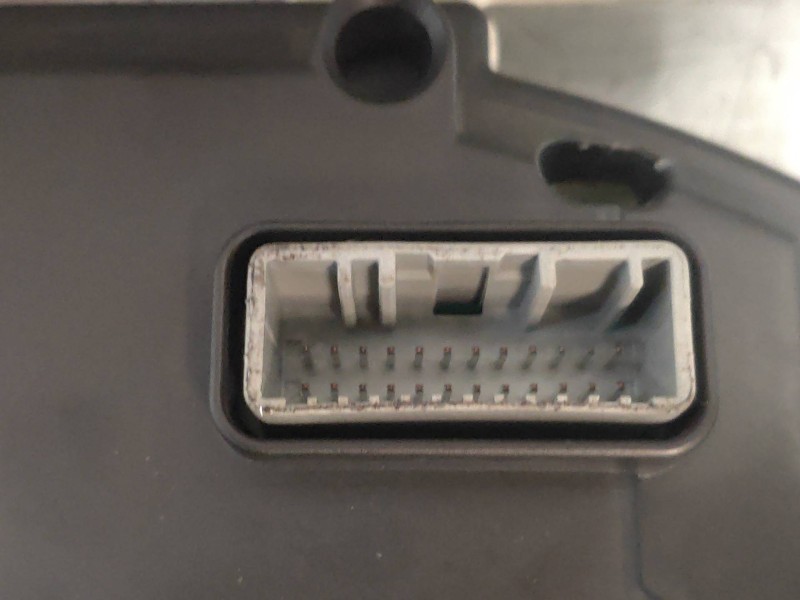 Recambio de cuadro instrumentos para renault kangoo authentique referencia OEM IAM 8200796013D 281180219 281209663