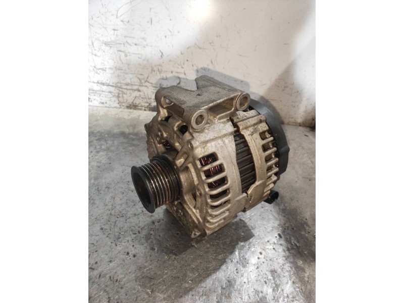 Recambio de alternador para mercedes clase cl (w216) coupe 500 4-matic (216.386) referencia OEM IAM 0121715014 A0131545602 