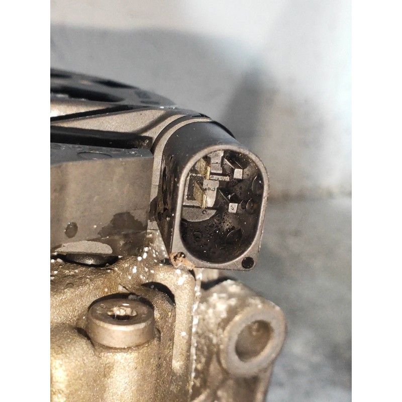 Recambio de alternador para mercedes clase cl (w216) coupe 500 4-matic (216.386) referencia OEM IAM 0121715014 A0131545602 