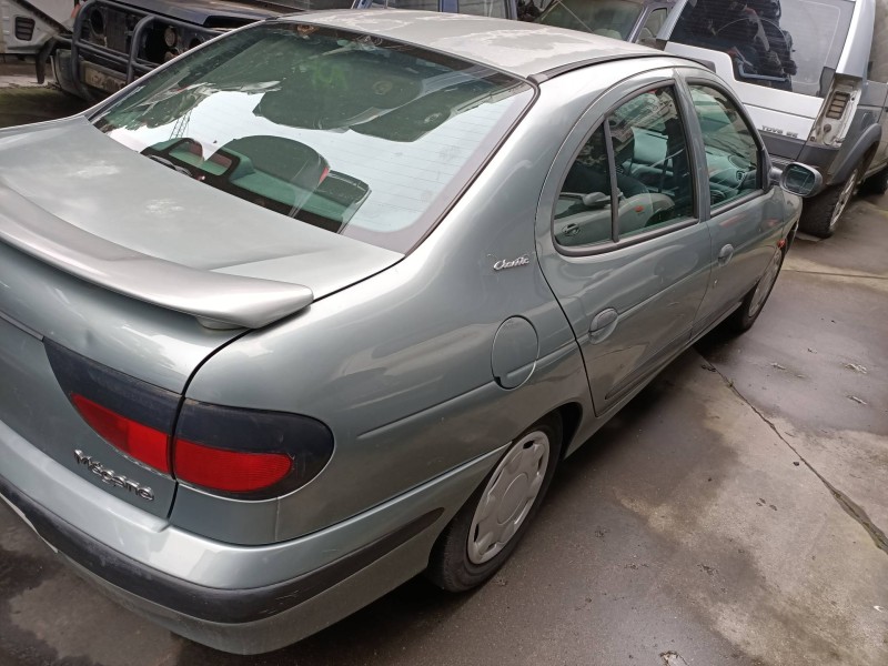 renault megane i classic (la0) del año 1997