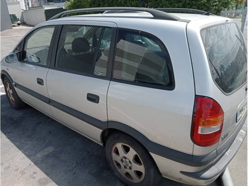 opel zafira a del año 2002