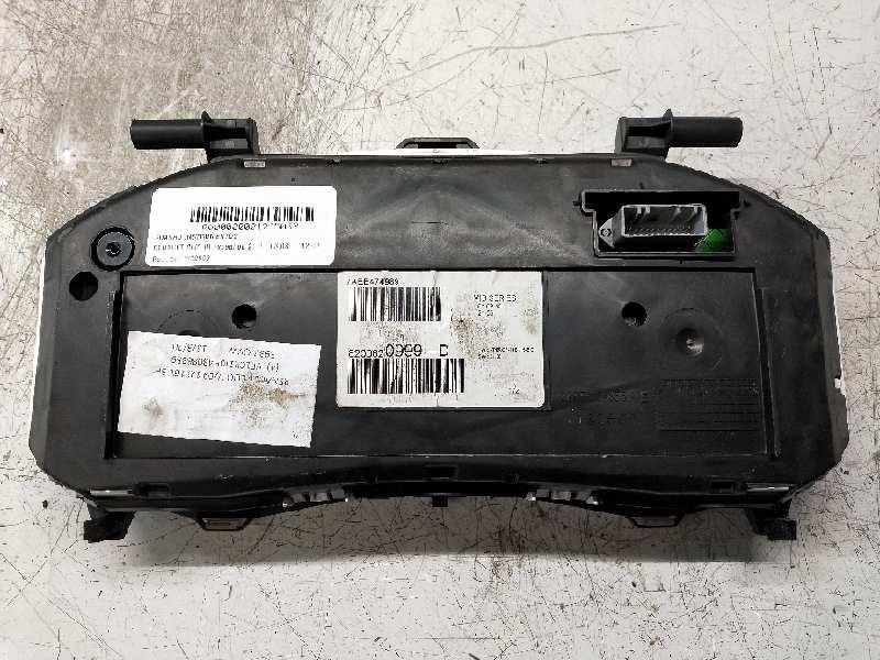 Recambio de cuadro instrumentos para renault clio iii exception 2 referencia OEM IAM 8200820999 7AEE474989 