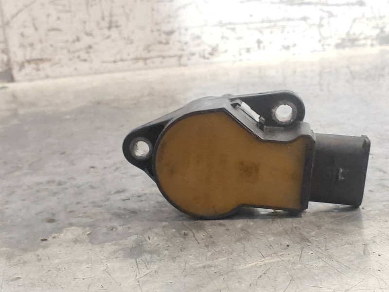 Recambio de bobina encendido para mercedes clase cl (w216) coupe 500 4-matic (216.386) referencia OEM IAM A0001502780  