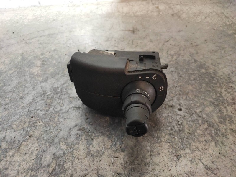 Recambio de mando limpia para renault kangoo authentique referencia OEM IAM 88103004349  