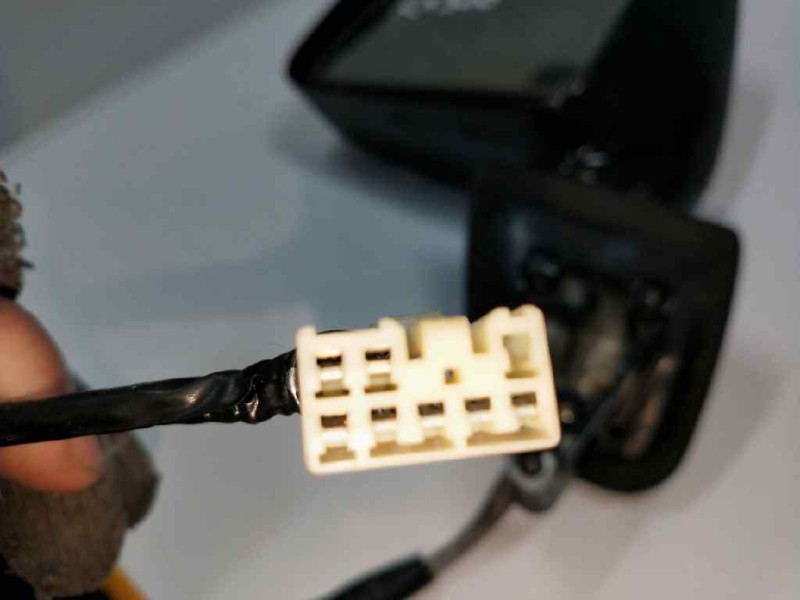 Recambio de retrovisor izquierdo para lexus rx300 (mcu15) referencia OEM IAM   ELECTRICO