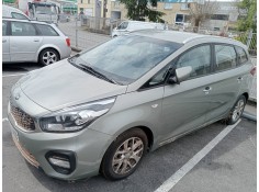 kia carens ( ) del año 2017