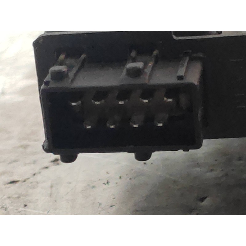 Recambio de elevalunas delantero derecho para peugeot 406 coupe (s1/s2) 2.2 hdi referencia OEM IAM 0130821693 ZU03140200 