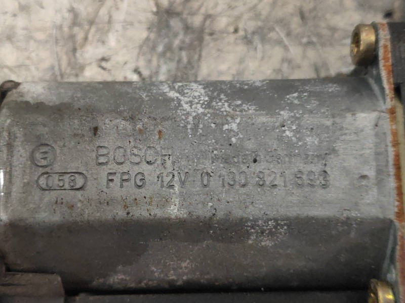 Recambio de elevalunas delantero derecho para peugeot 406 coupe (s1/s2) 2.2 hdi referencia OEM IAM 0130821693 ZU03140200 