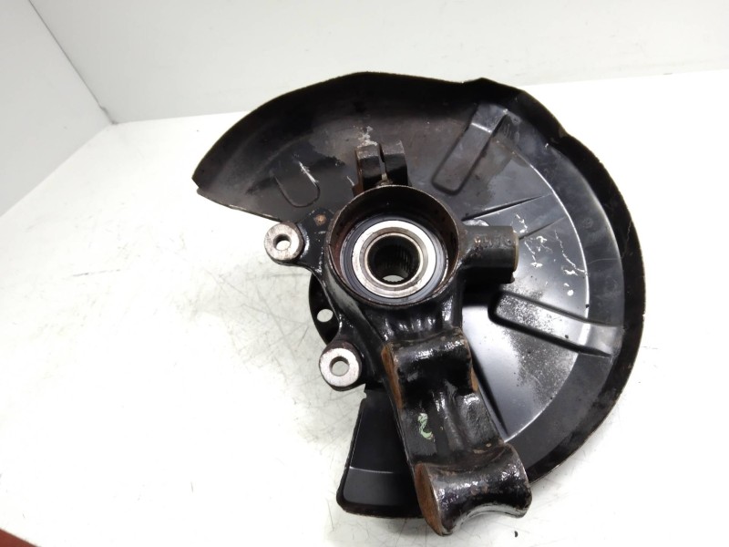 Recambio de mangueta delantera derecha para audi coupe (8b3) s2 referencia OEM IAM   