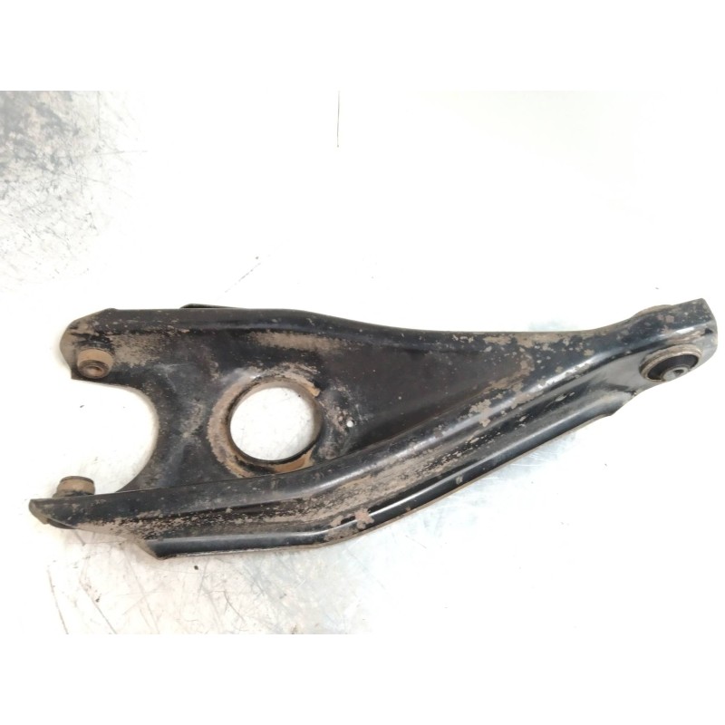 Recambio de brazo suspension inferior trasero derecho para ford escort berlina referencia OEM IAM   