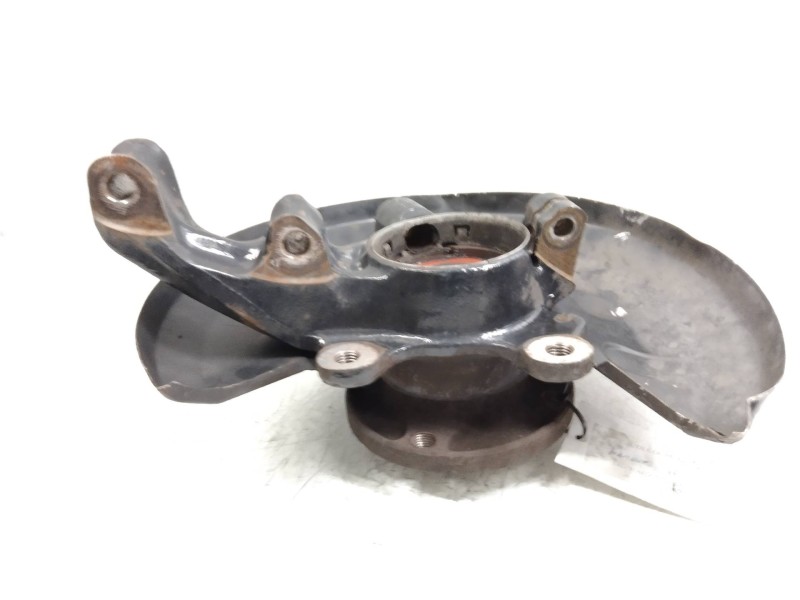 Recambio de mangueta delantera izquierda para audi coupe (8b3) básico referencia OEM IAM   