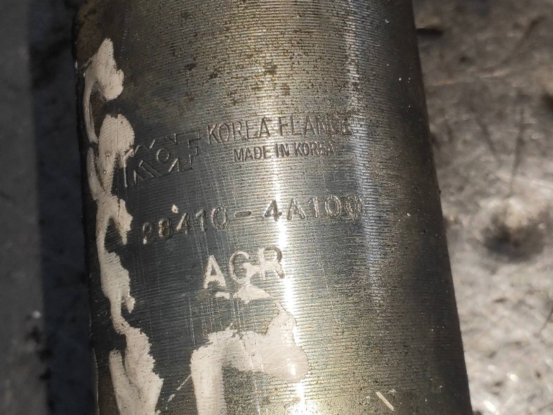 Recambio de valvula egr para kia sorento 2.5 crdi ex referencia OEM IAM   