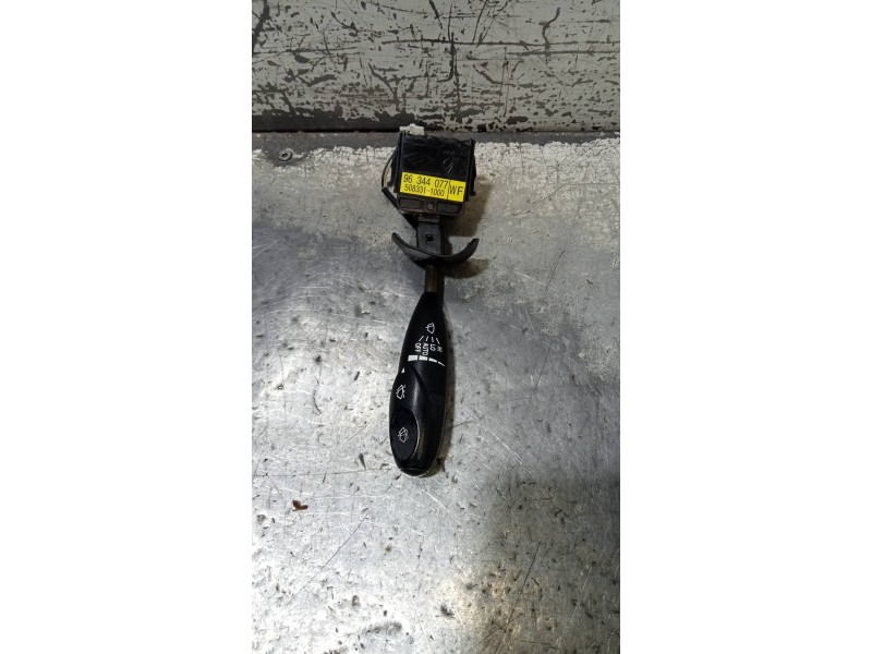 Recambio de mando limpia para chevrolet evanda cdx referencia OEM IAM 961344077  