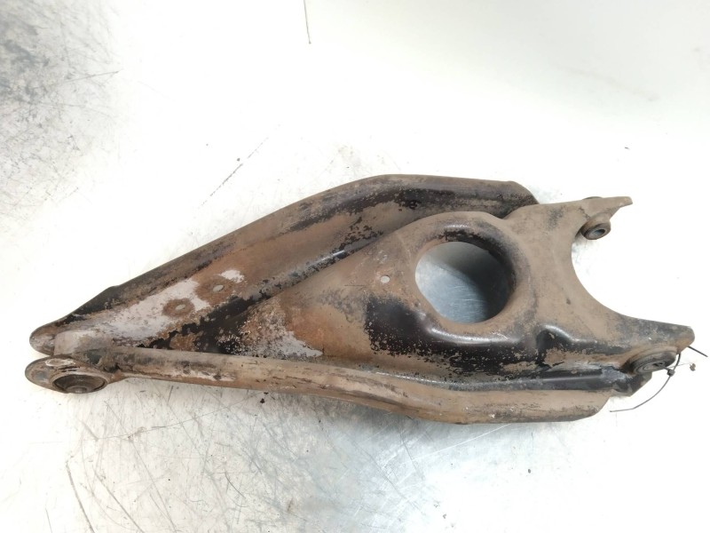 Recambio de brazo suspension inferior trasero izquierdo para ford orion referencia OEM IAM   