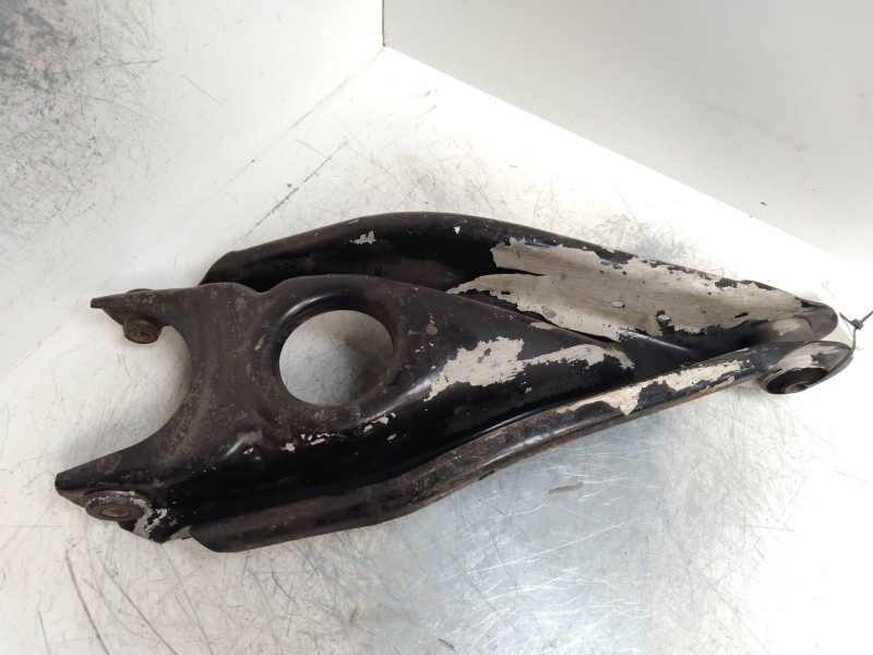Recambio de brazo suspension inferior trasero derecho para ford orion referencia OEM IAM    Recambio de brazo suspension inferior trasero derecho para ford orion referencia OEM IAM