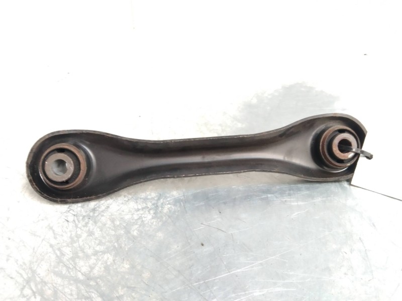Recambio de brazo suspension inferior trasero izquierdo para ford focus c-max (cap) 1.6 16v cat referencia OEM IAM   