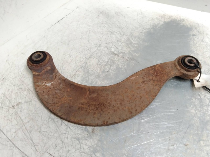 Recambio de brazo suspension inferior trasero derecho para ford focus berlina (cap) 1.8 tdci turbodiesel cat referencia OEM IAM 