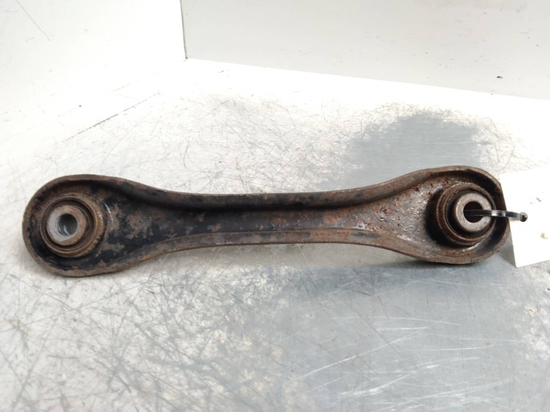 Recambio de brazo suspension inferior trasero izquierdo para ford focus berlina (cap) st referencia OEM IAM   