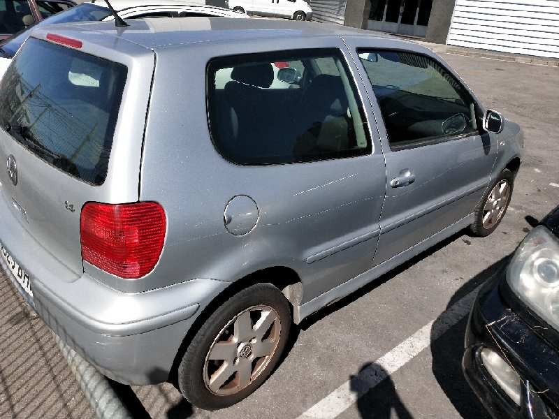 volkswagen polo berlina (6n2) del año 2001