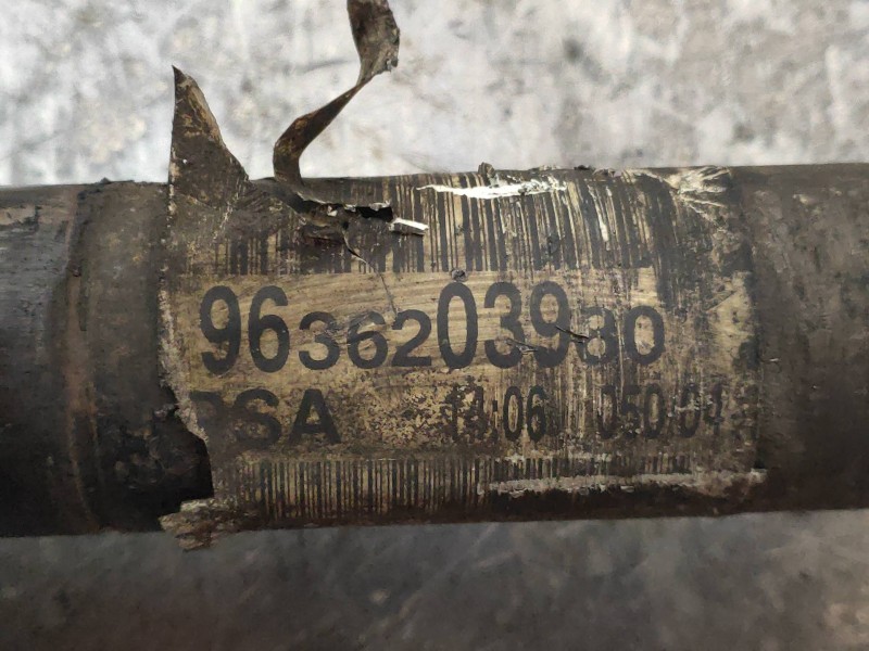 Recambio de transmision delantera derecha para peugeot 406 coupe (s1/s2) 2.2 hdi referencia OEM IAM 9636203980  