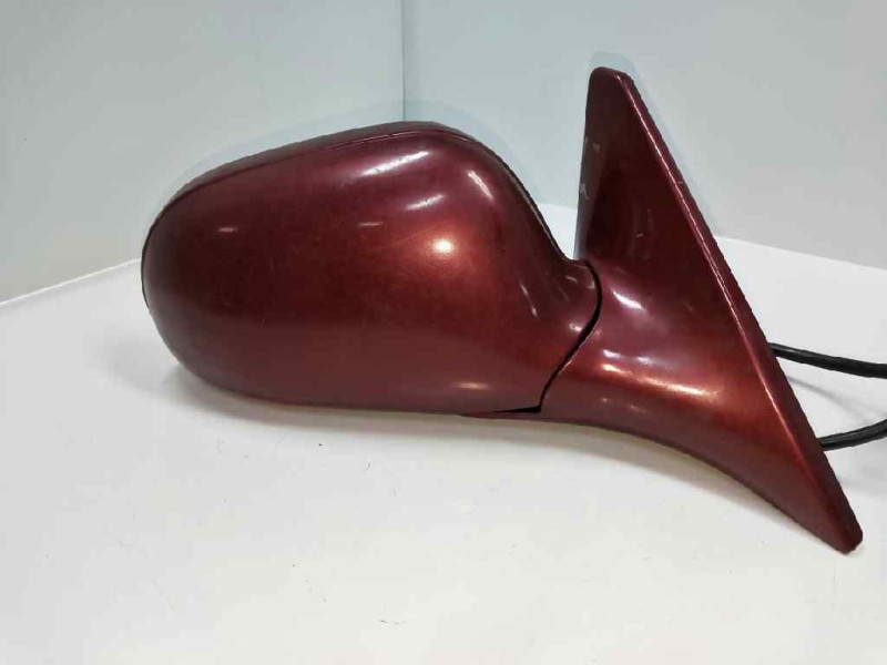 Recambio de retrovisor derecho para mazda 626 berlina (ge) referencia OEM IAM   ELECTRICO