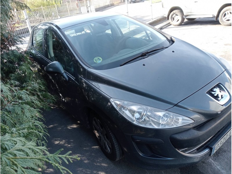 peugeot 308 del año 2008