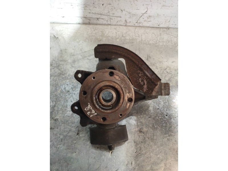 Recambio de mangueta delantera izquierda para peugeot 406 coupe (s1/s2) 2.2 hdi referencia OEM IAM   