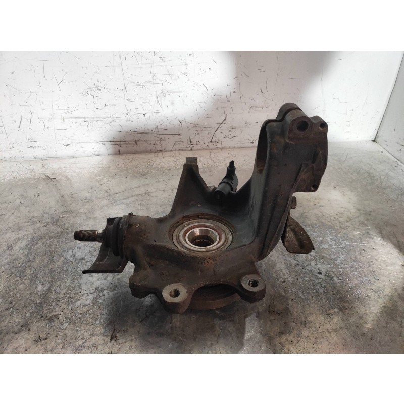 Recambio de mangueta delantera izquierda para peugeot 406 coupe (s1/s2) 2.2 hdi referencia OEM IAM   