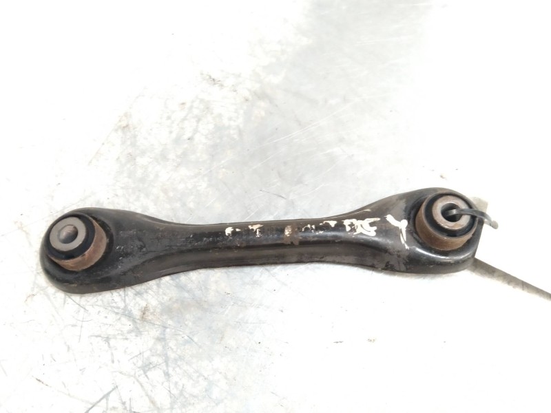 Recambio de brazo suspension inferior trasero izquierdo para ford focus berlina (cap) 2.0 tdci cat referencia OEM IAM   