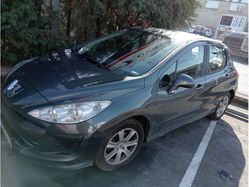 peugeot 308 del año 2008