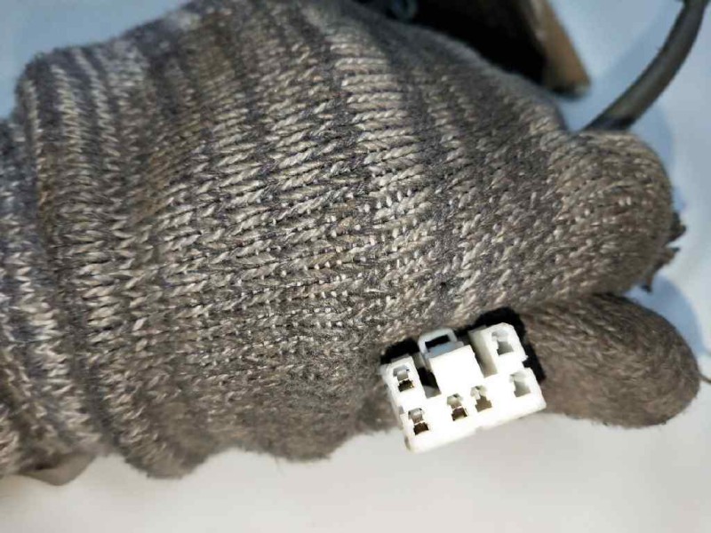 Recambio de retrovisor izquierdo para mazda 626 berlina (ge) referencia OEM IAM   ELECTRICO