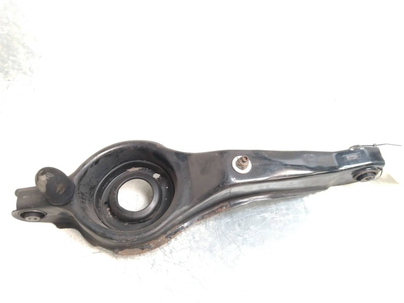 Recambio de brazo suspension inferior trasero izquierdo para ford focus berlina (cap) 2.0 tdci cat referencia OEM IAM   