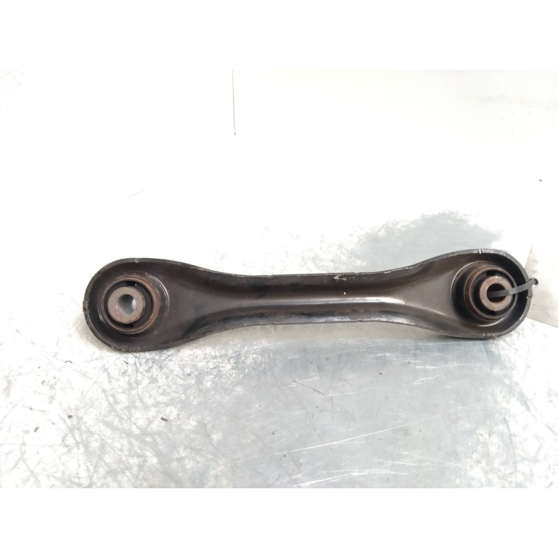 Recambio de brazo suspension inferior trasero derecho para ford focus berlina (cap) 2.0 tdci cat referencia OEM IAM   