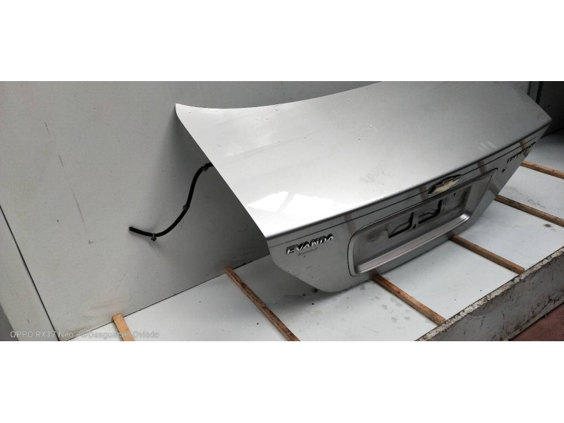 Recambio de tapa maletero para chevrolet evanda cdx referencia OEM IAM   