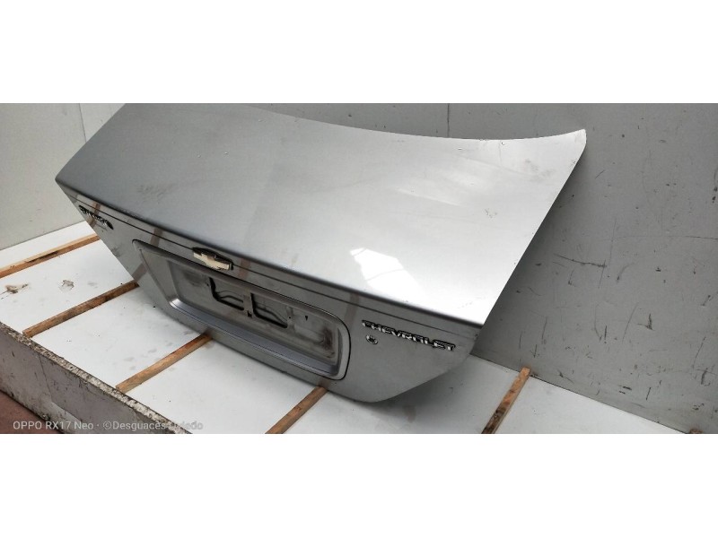 Recambio de tapa maletero para chevrolet evanda cdx referencia OEM IAM   