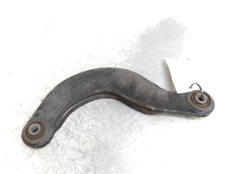Recambio de brazo suspension superior trasero derecho para ford focus lim. (cb4) 1.8 tdci turbodiesel cat referencia OEM IAM   
