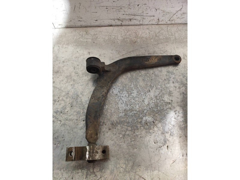 Recambio de brazo suspension inferior delantero derecho para peugeot 406 coupe (s1/s2) 2.2 hdi referencia OEM IAM   